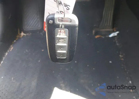 2011 Hyundai Sonata Hybrid from USA, damaged, VIN KMHEC4A4XBA016883